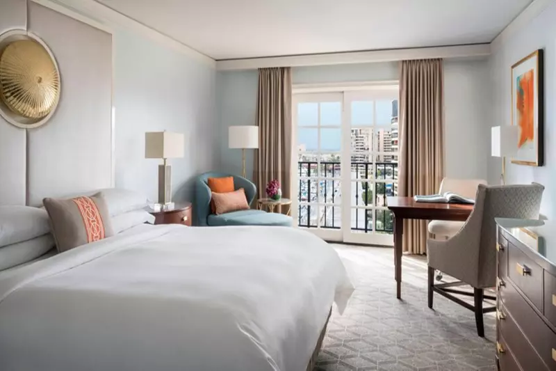 High Floor Room