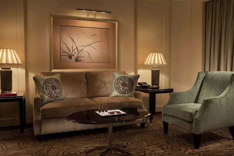 Deluxe River View Room