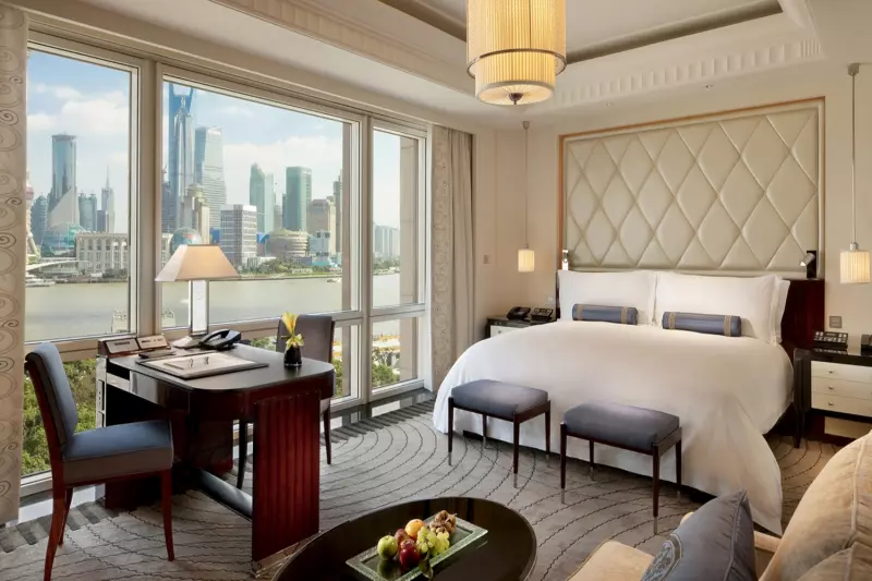 Grand Deluxe River View Suite